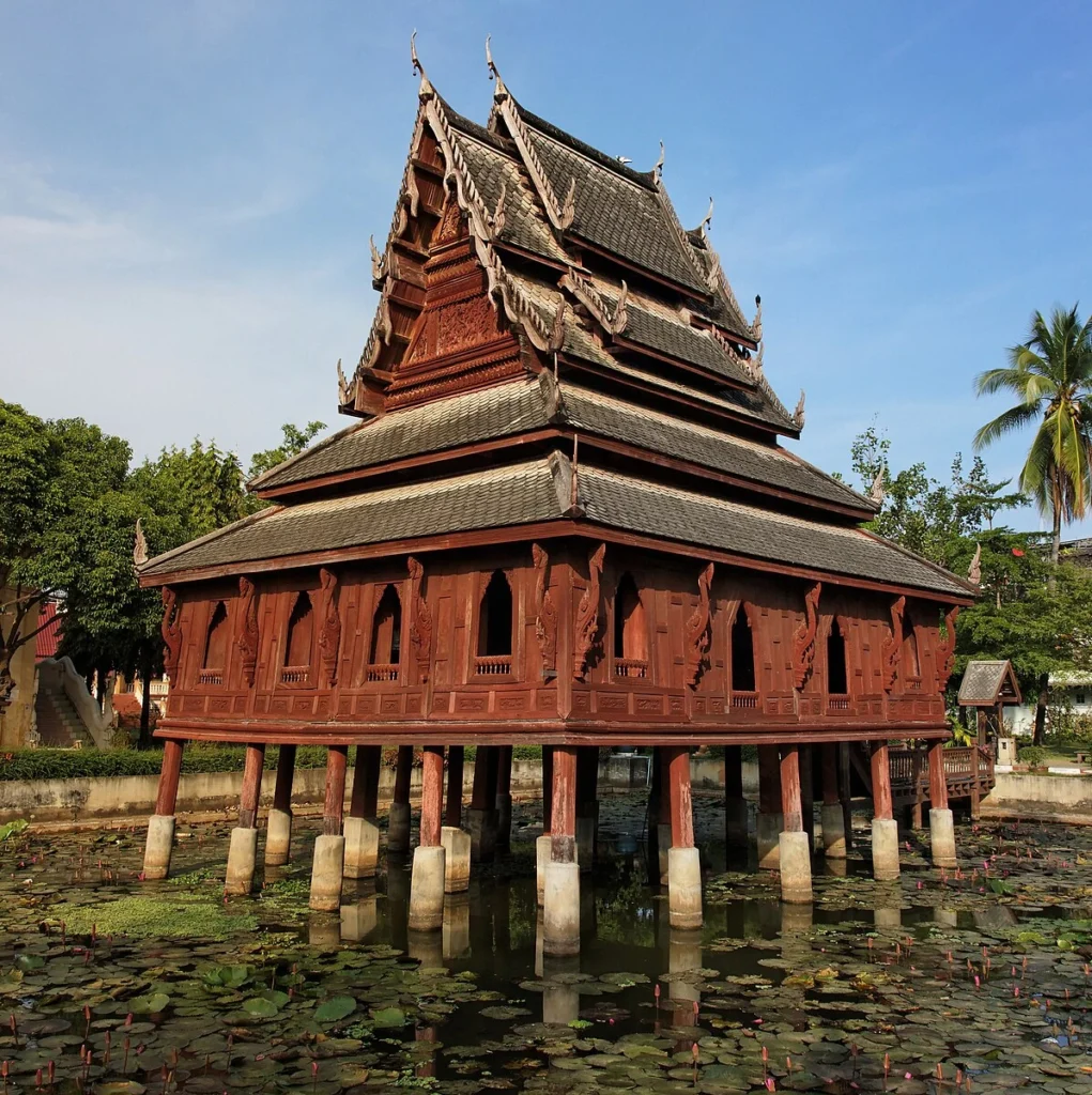Wat Thung Si Muang